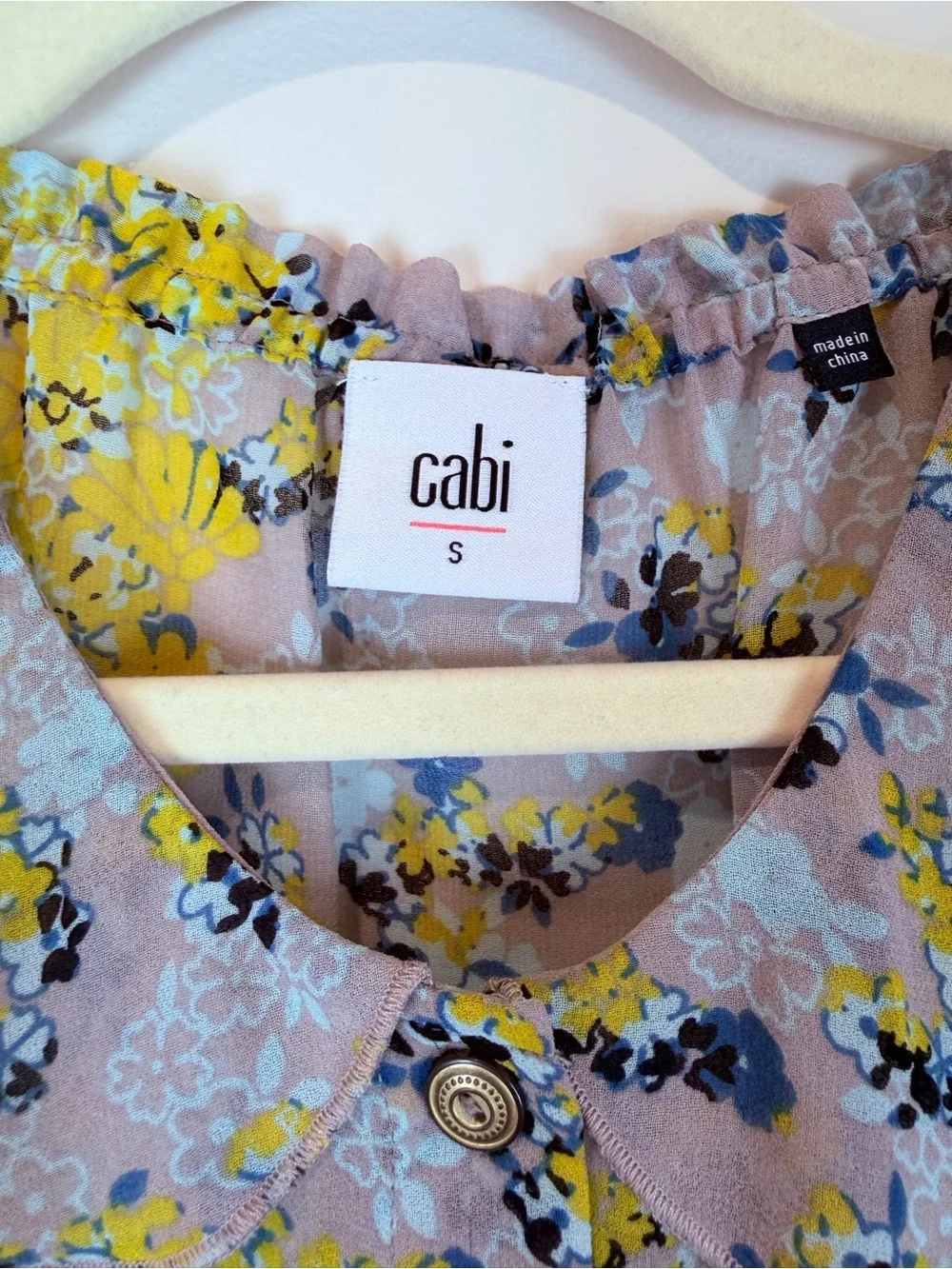 CAbi Yellow and Blue Floral Sleeveless Button-Front Blouse Size Small